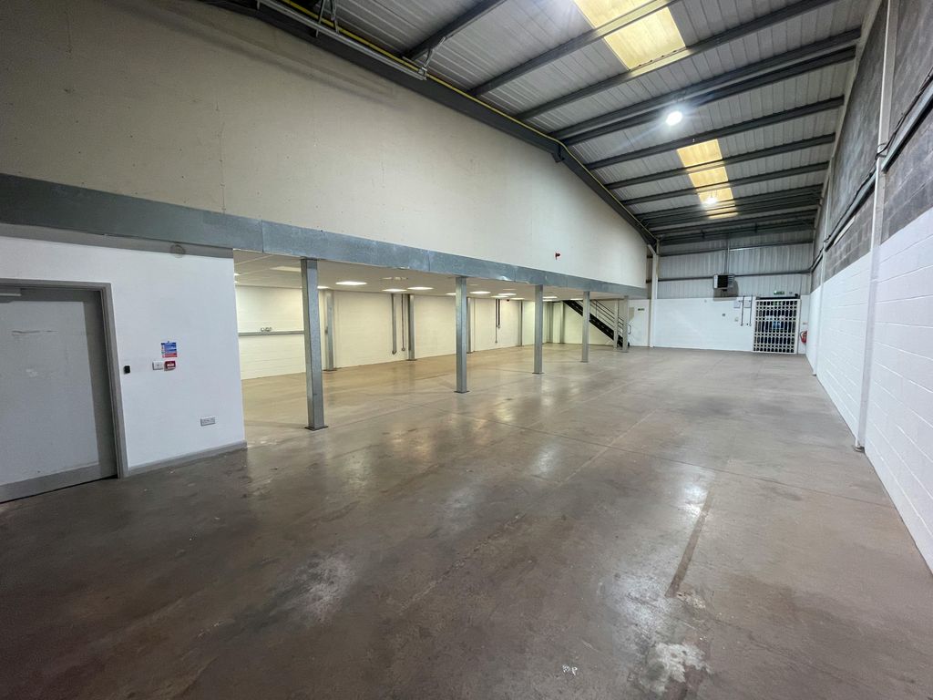 Property photo 3 of 16 Img_4986.Jpg