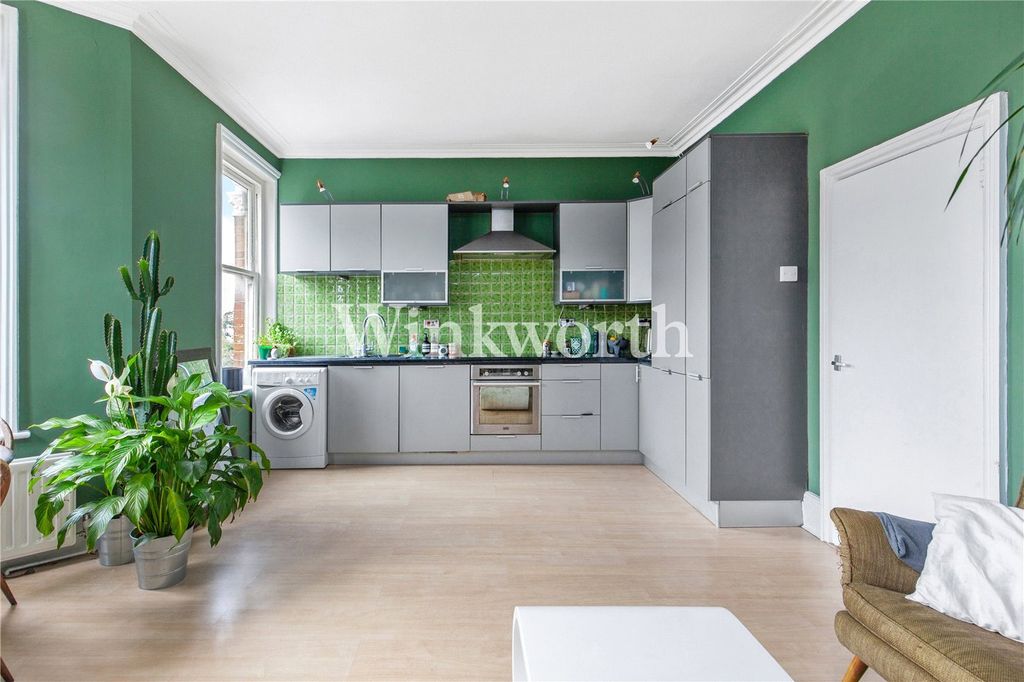 Property photo 3 of 10 Picture No. 09