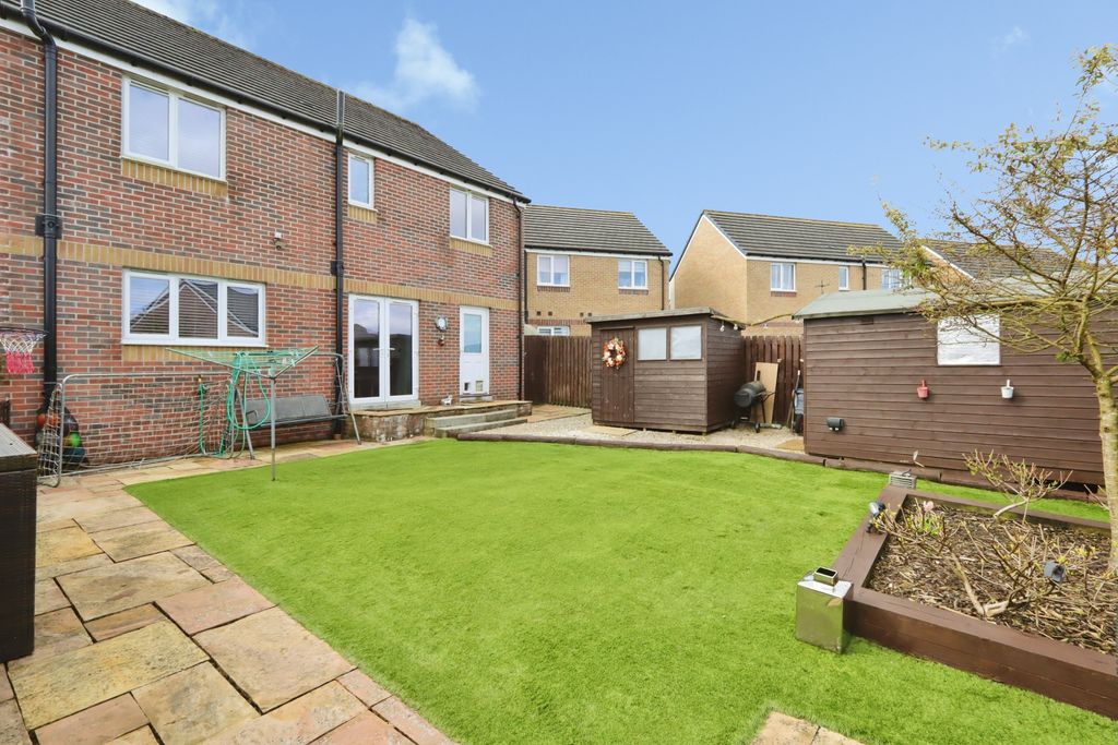 Property photo 2 of 14 Rear Garden