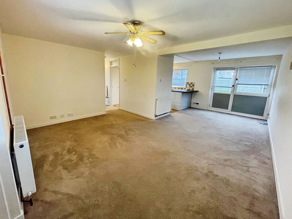 Property photo 3 of 7