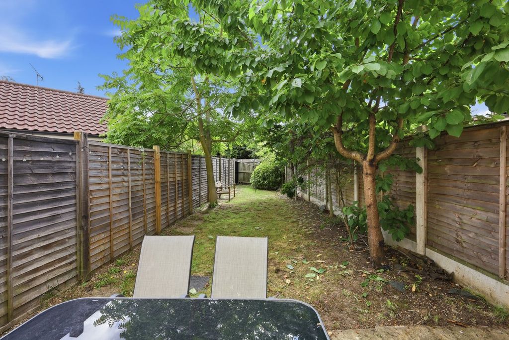 Property photo 2 of 15