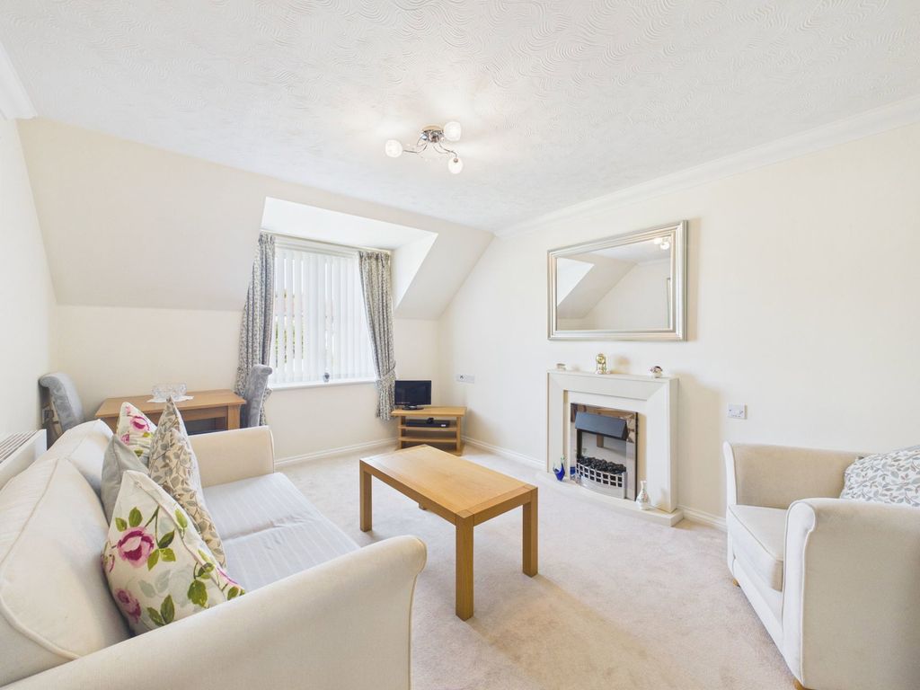 Property photo 2 of 7