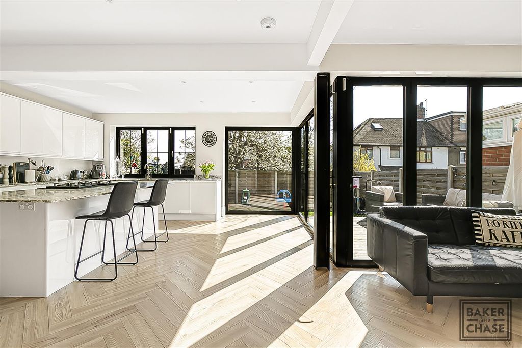 Property photo 1 of 34 Open Plan Kitchen/Diner