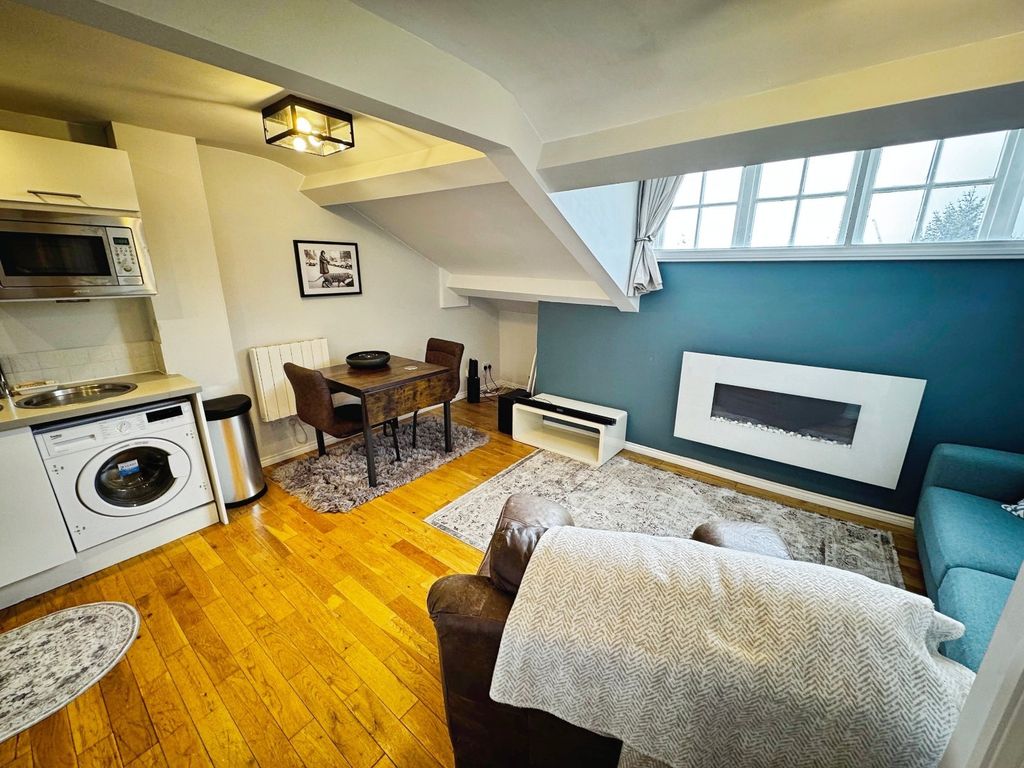 Property photo 3 of 7 Picture No. 07