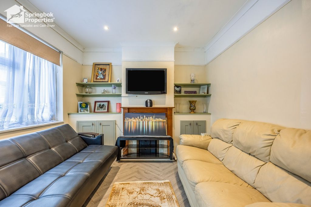 Property photo 2 of 14 Image 1