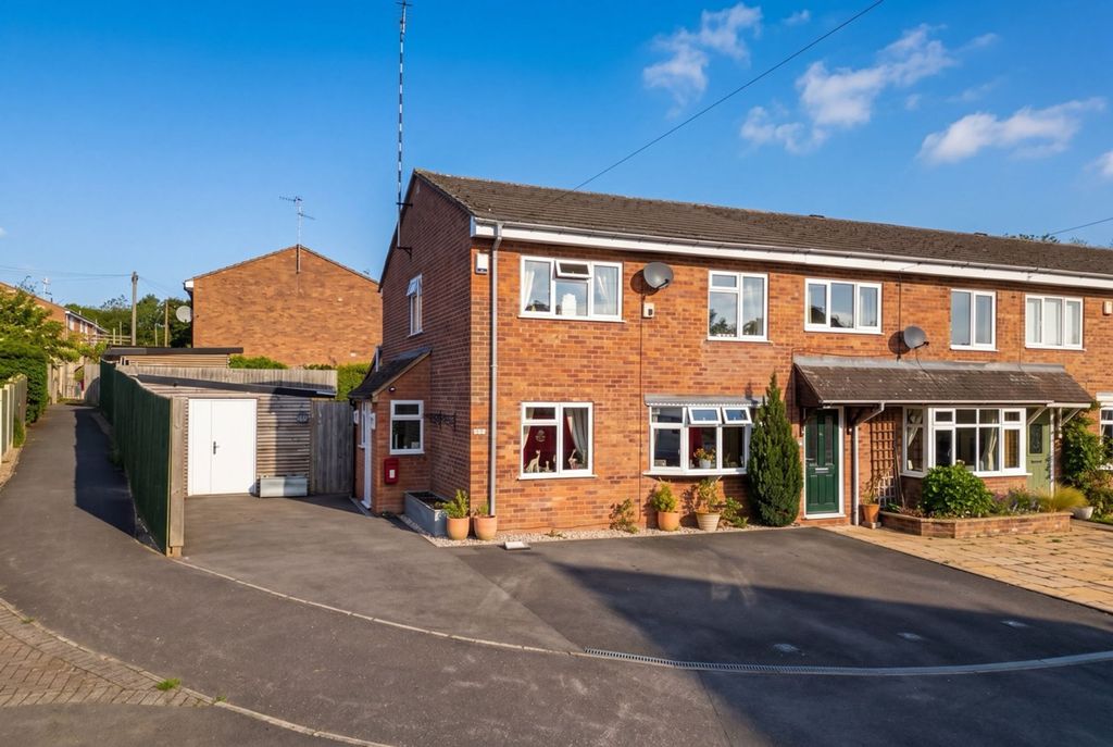Property photo 1 of 33