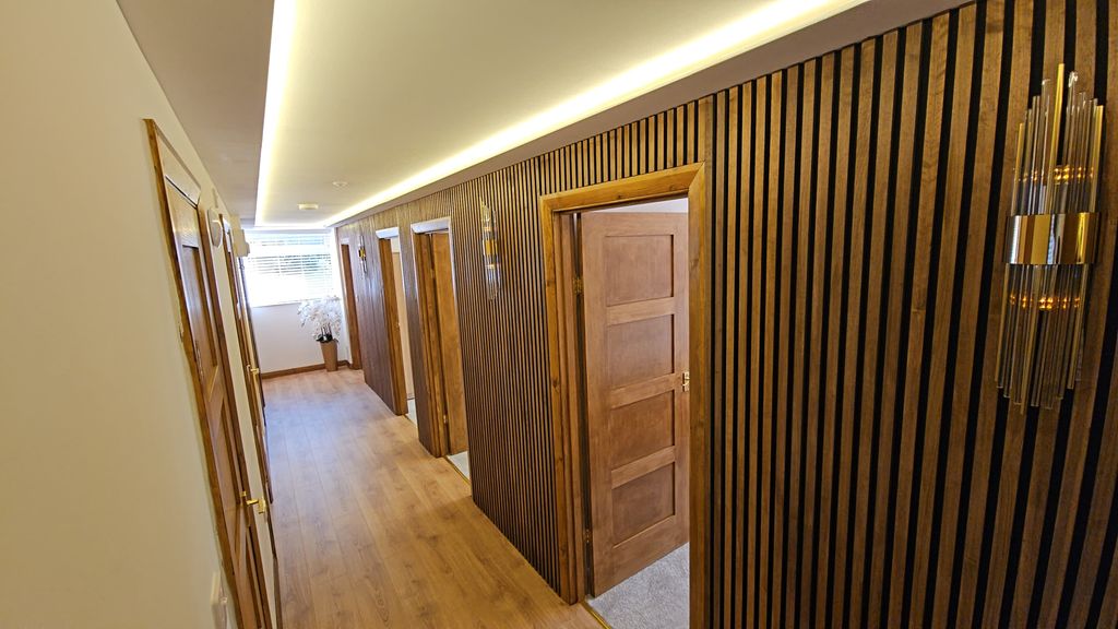 Property photo 1 of 12 Hallway