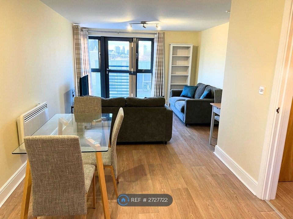 Property photo 2 of 8 Living Room