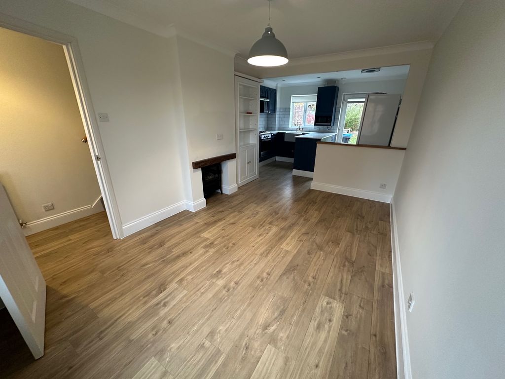 Property photo 3 of 9 Image