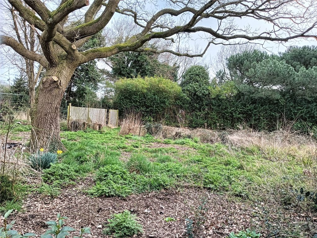 Property photo 3 of 3 Picture 3