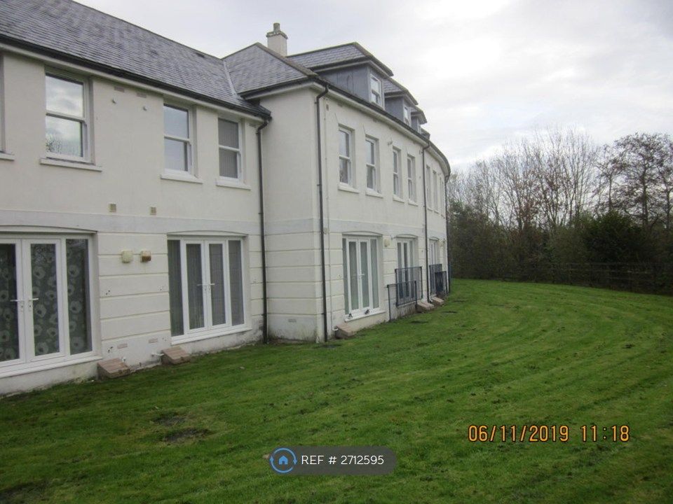 Property photo 1 of 6 Rear Elevation - Whole Building