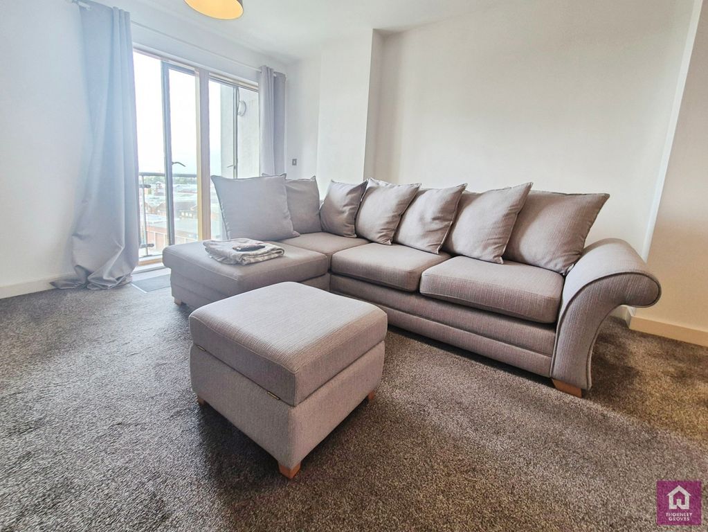 Property photo 1 of 15 Pbox-Img.Jpg
