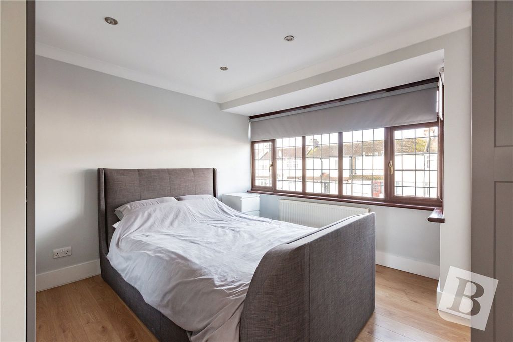 Property photo 2 of 12 Bedroom One