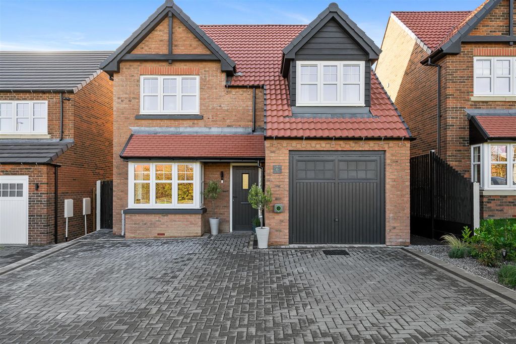 Property photo 1 of 25