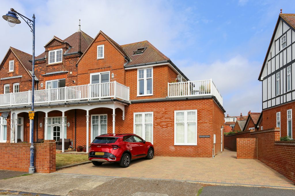 Property photo 1 of 16 Img_4250