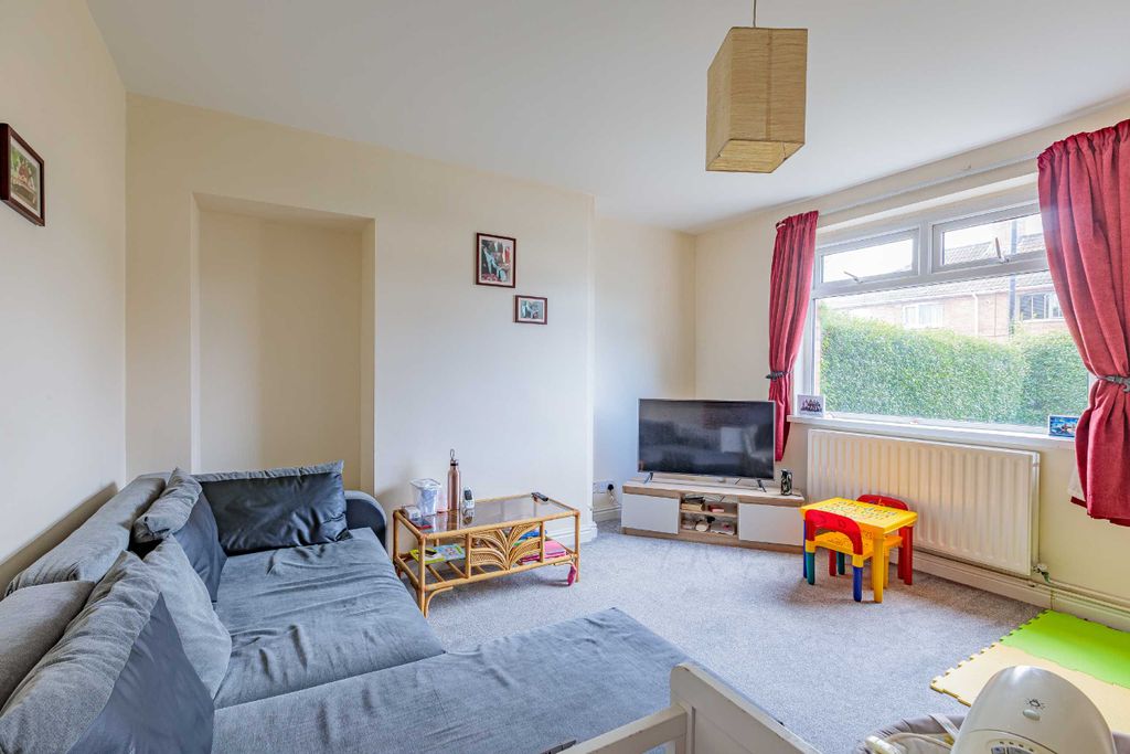 Property photo 2 of 10 Image 3