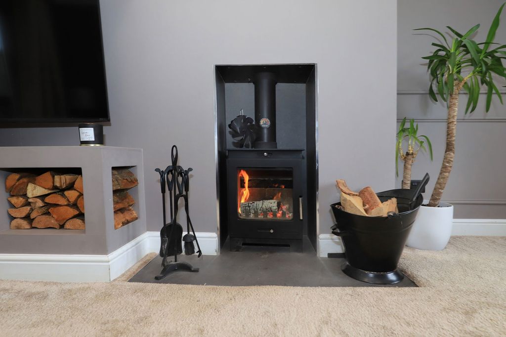 Property photo 3 of 26