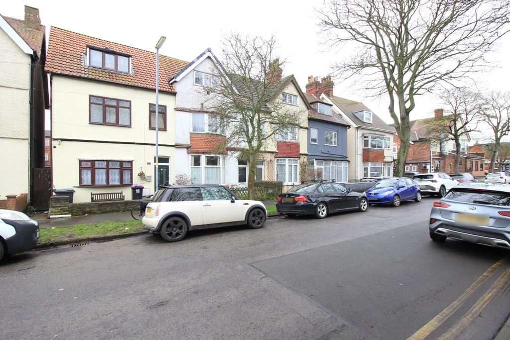 Property photo 2 of 10 Image 2