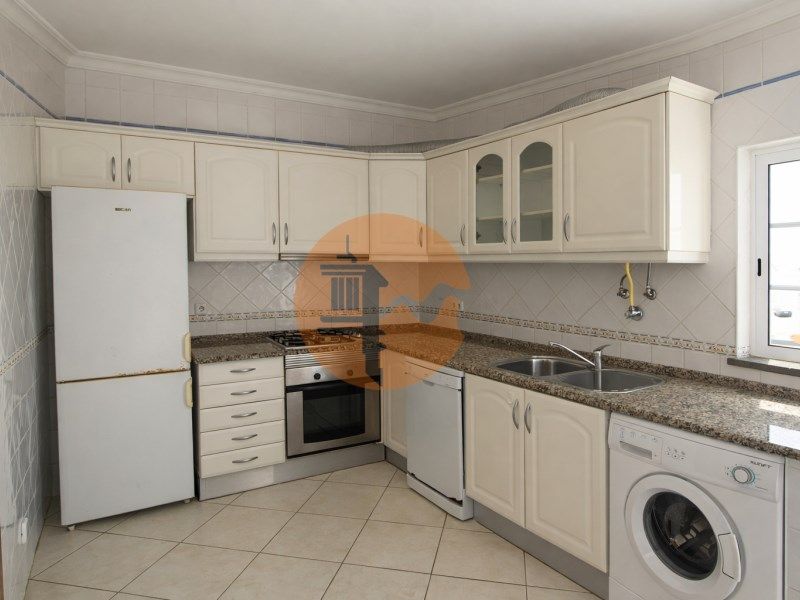Property photo 3 of 25