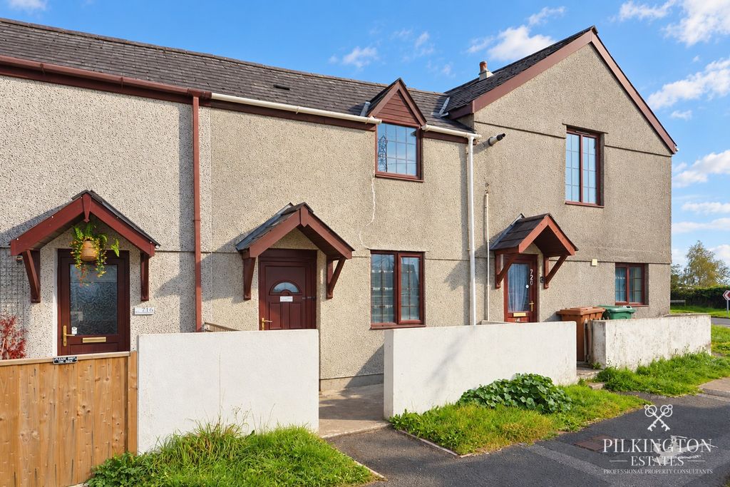 Property photo 1 of 12 5572800