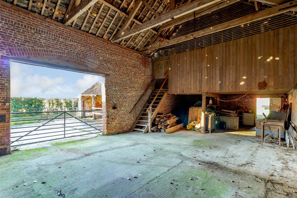 Property photo 2 of 9 Picture No. 05