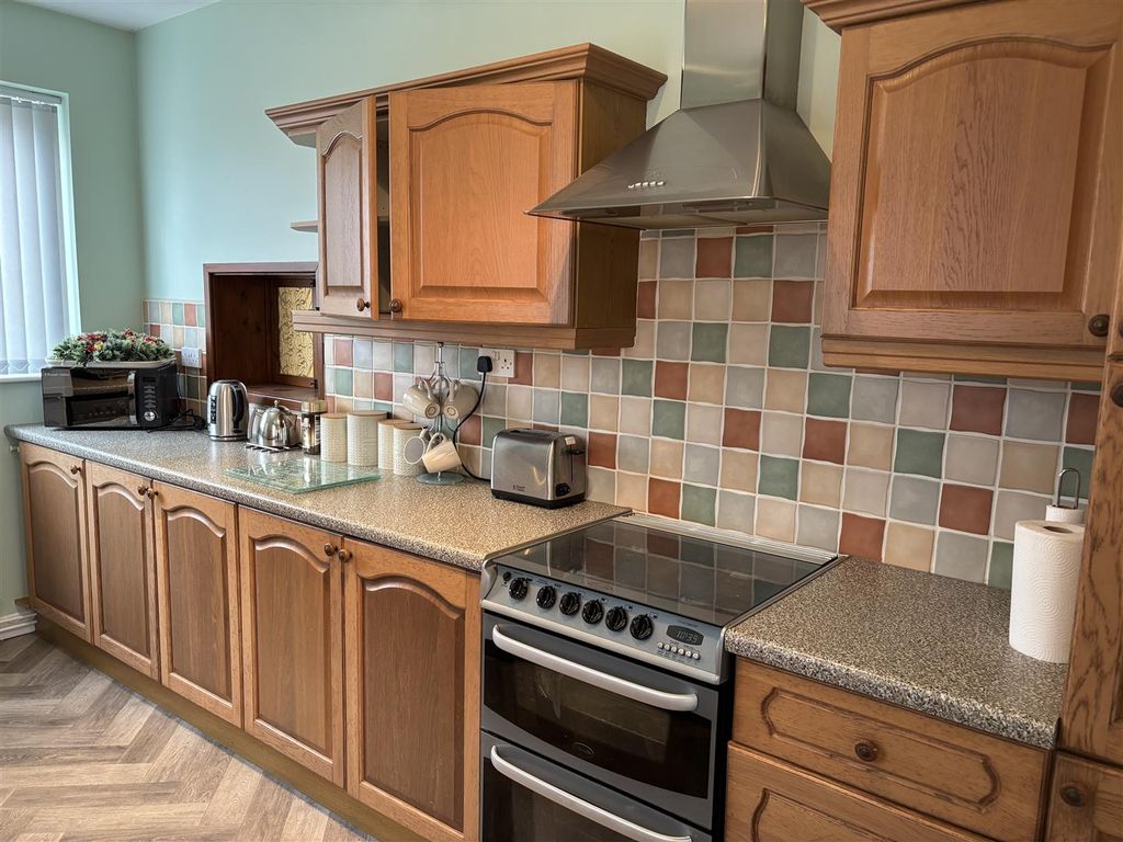 Property photo 2 of 19 Img_4206.Jpg