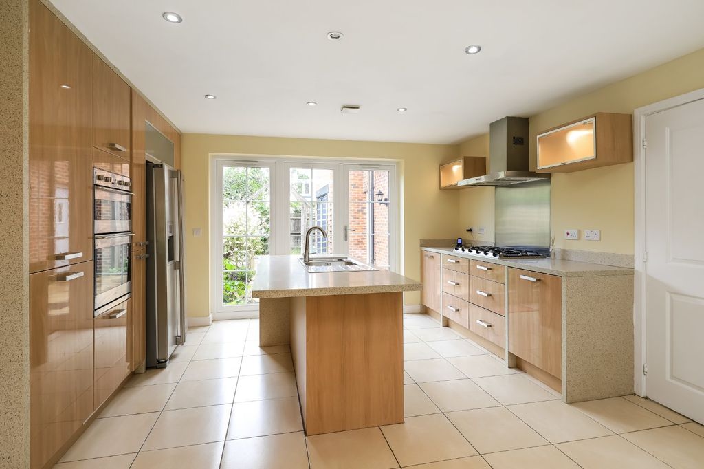 Property photo 3 of 15 Picture No. 60