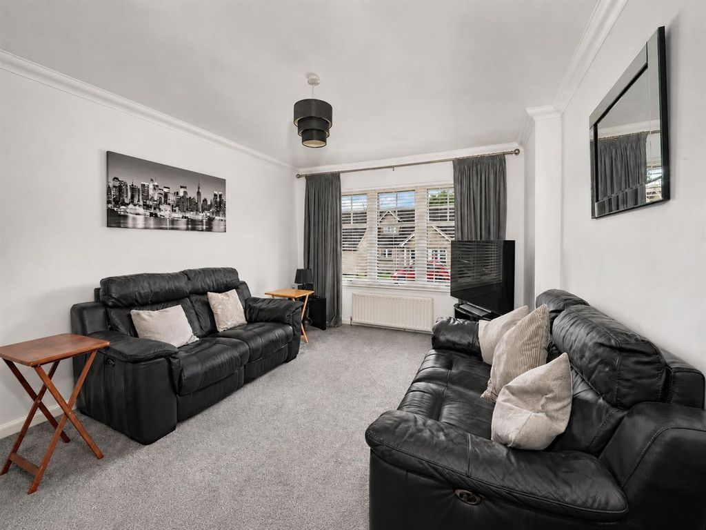 Property photo 3 of 15 26 Ballumbie Meadows Dundee-4.Jpg