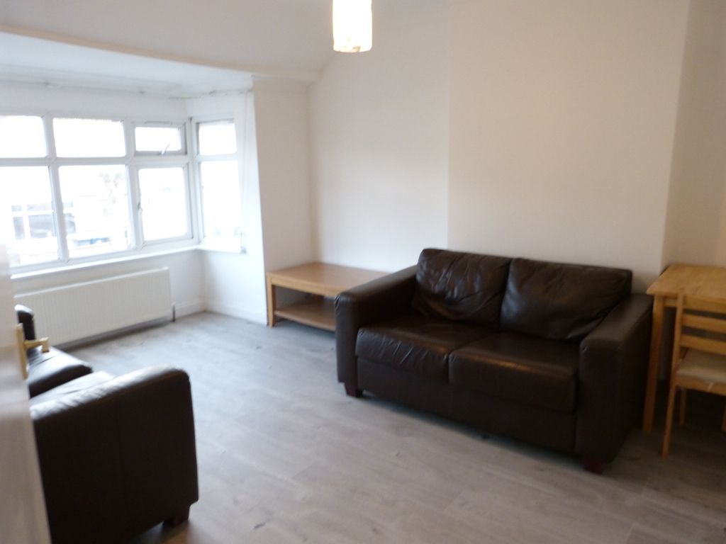 Property photo 1 of 6 1 Bed Flat To Rent Hamilton Road, London Nw11