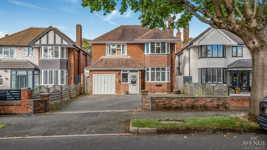 Property photo 1 of 43 5518411