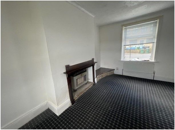 Property photo 3 of 10 Reception Room