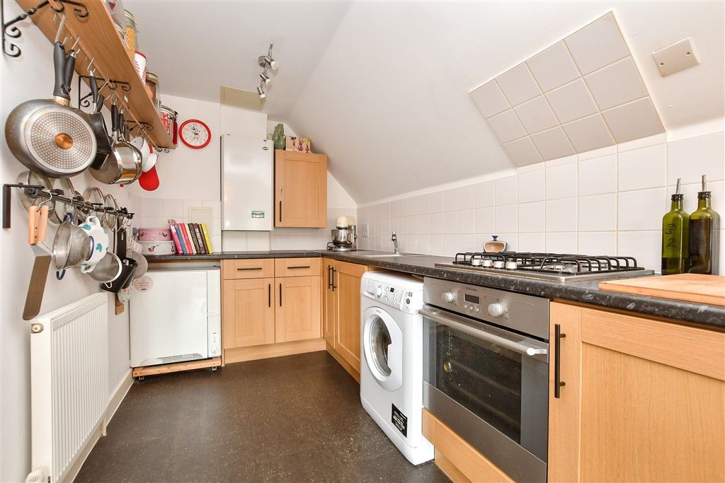 Property photo 3 of 10 Kitchen / Lounge / Diner