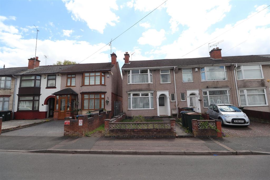 Property photo 2 of 31 Hermitage Road 12 (1).Jpg