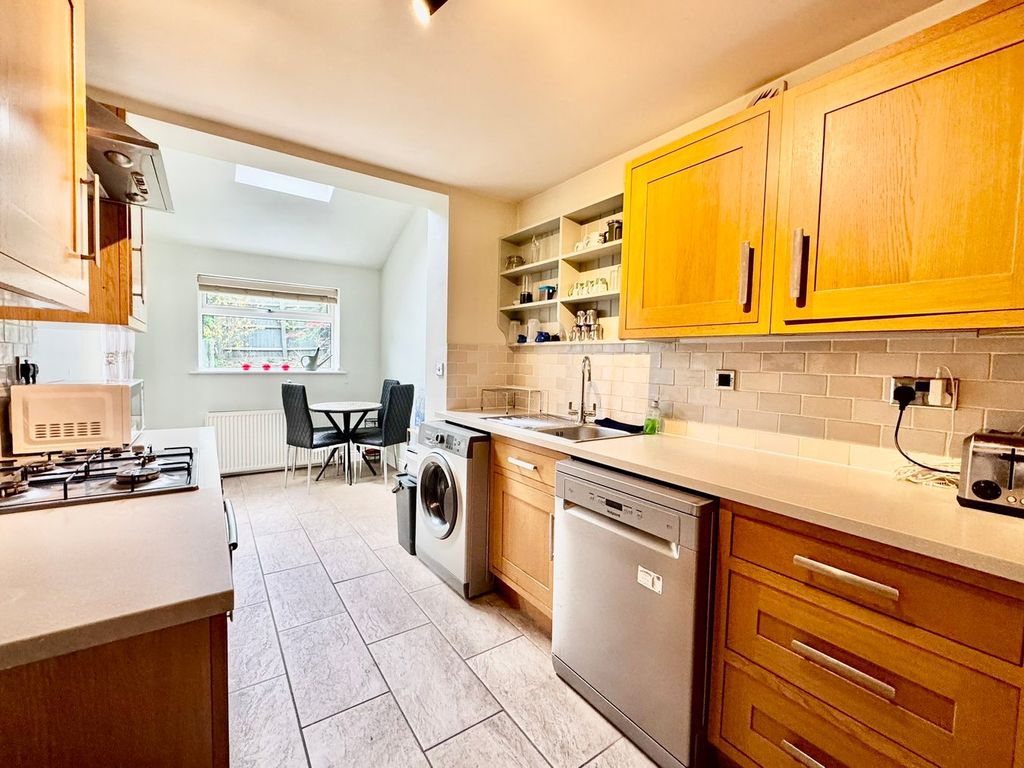 Property photo 2 of 16