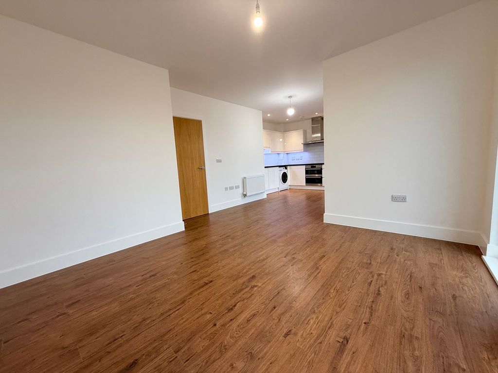 Property photo 3 of 10 Photo 9