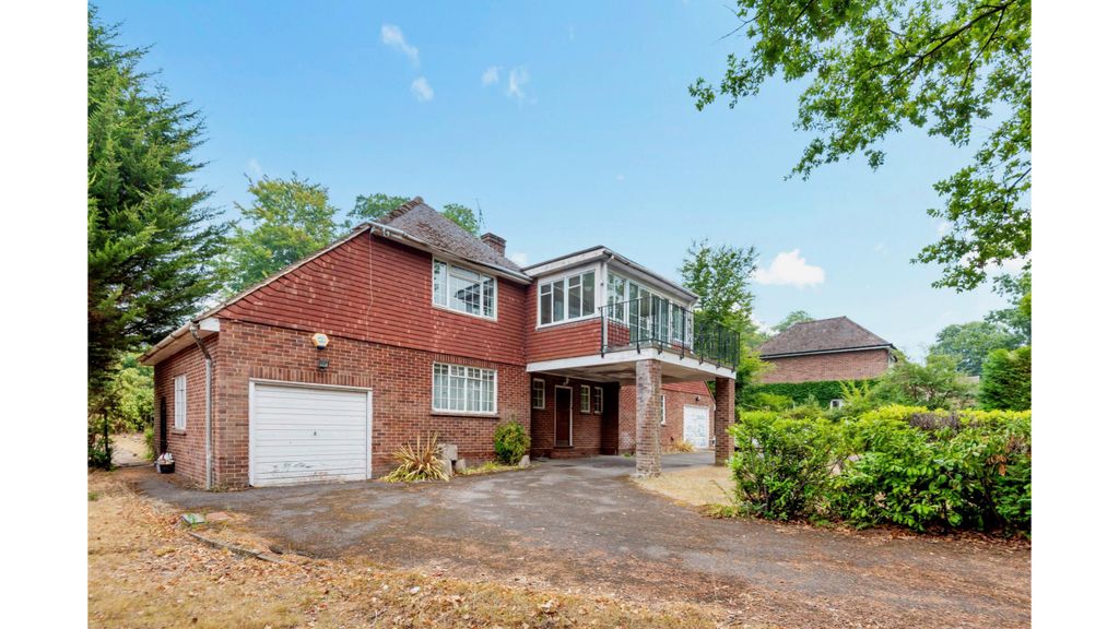 Property photo 1 of 17 Floorplan