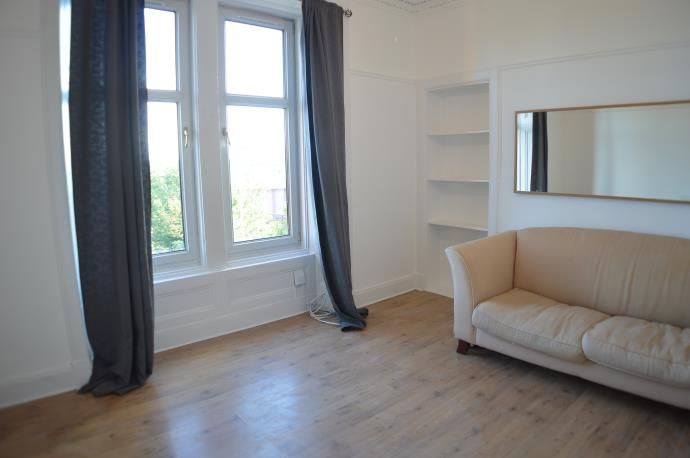 Property photo 1 of 5 Lounge