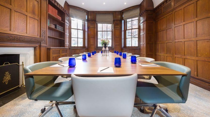 Property photo 2 of 7 Serviced Office To Rent In Devonshire Street, Lond