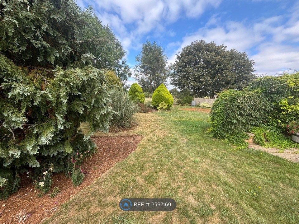 Property photo 3 of 4