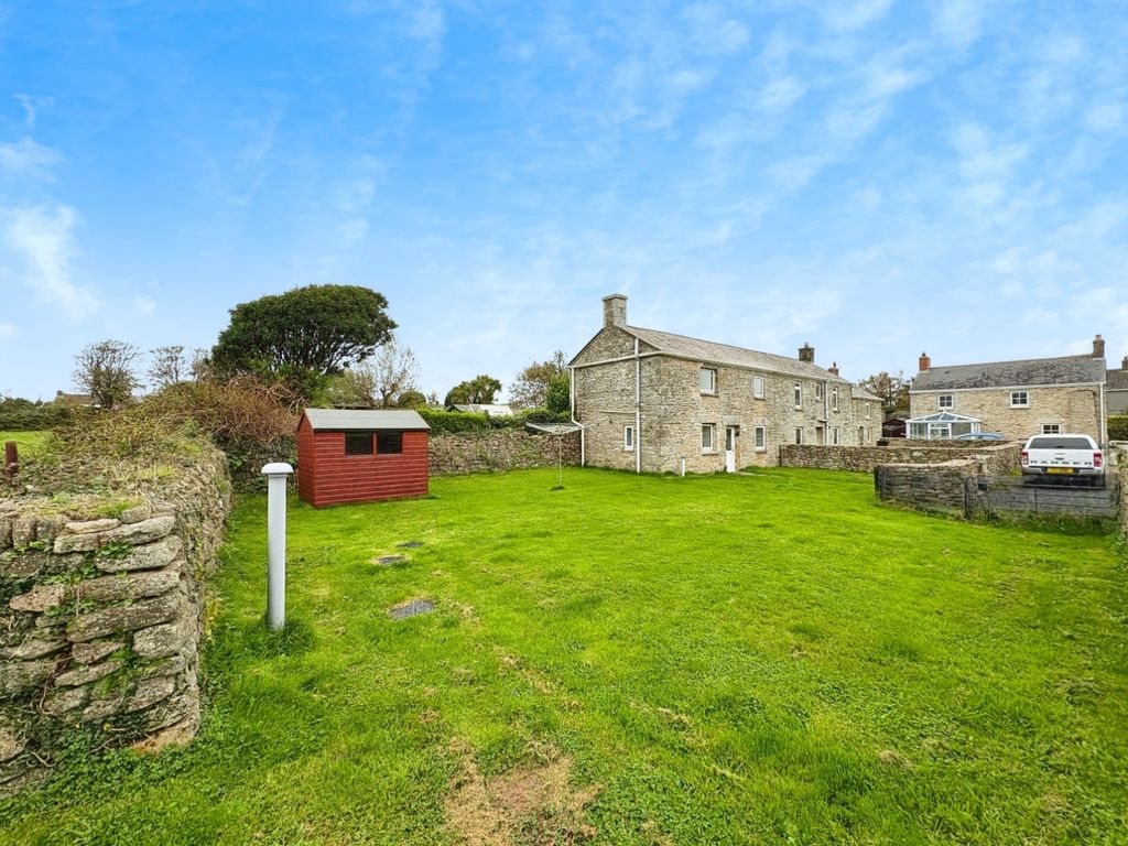 Property photo 3 of 22