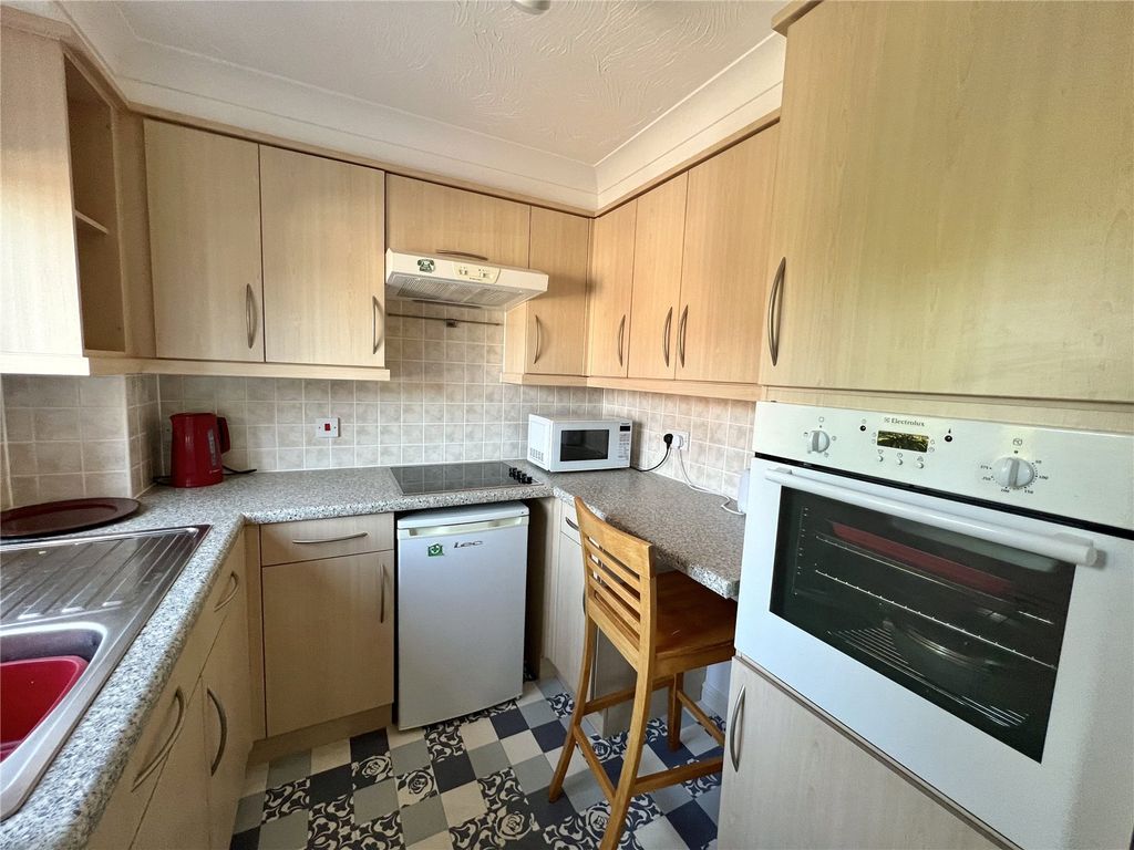 Property photo 3 of 8 Picture No. 21