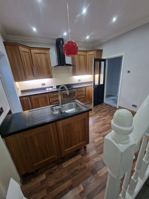 Property photo 1 of 16 Cover