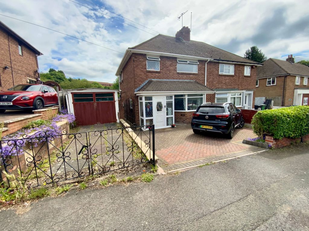 Property photo 1 of 17