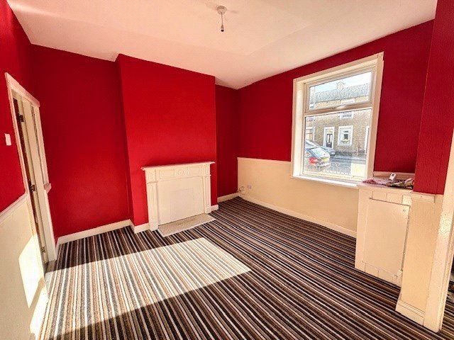 Property photo 2 of 9 Picture No. 08