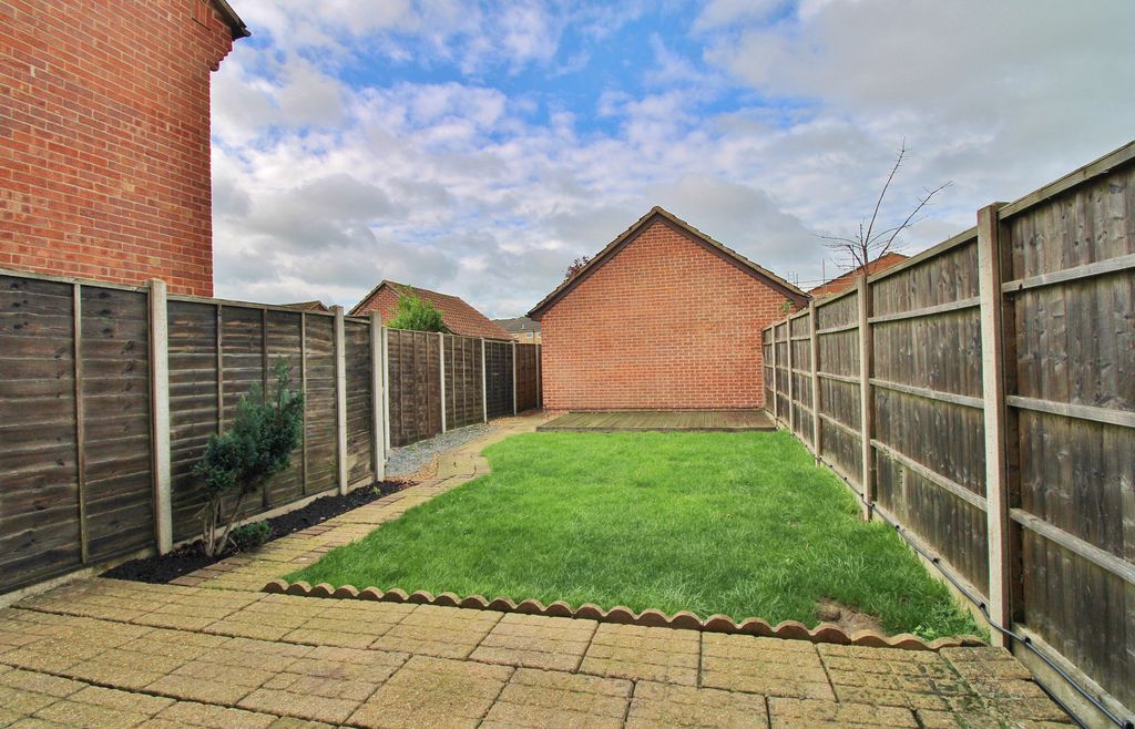 Property photo 3 of 24