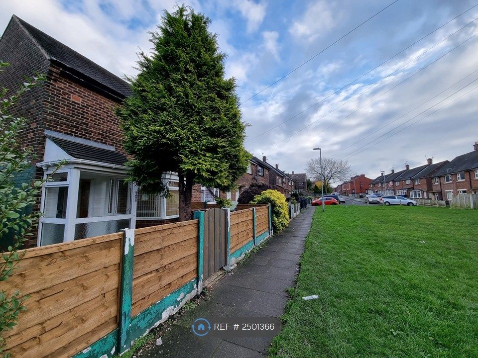Property photo 2 of 19