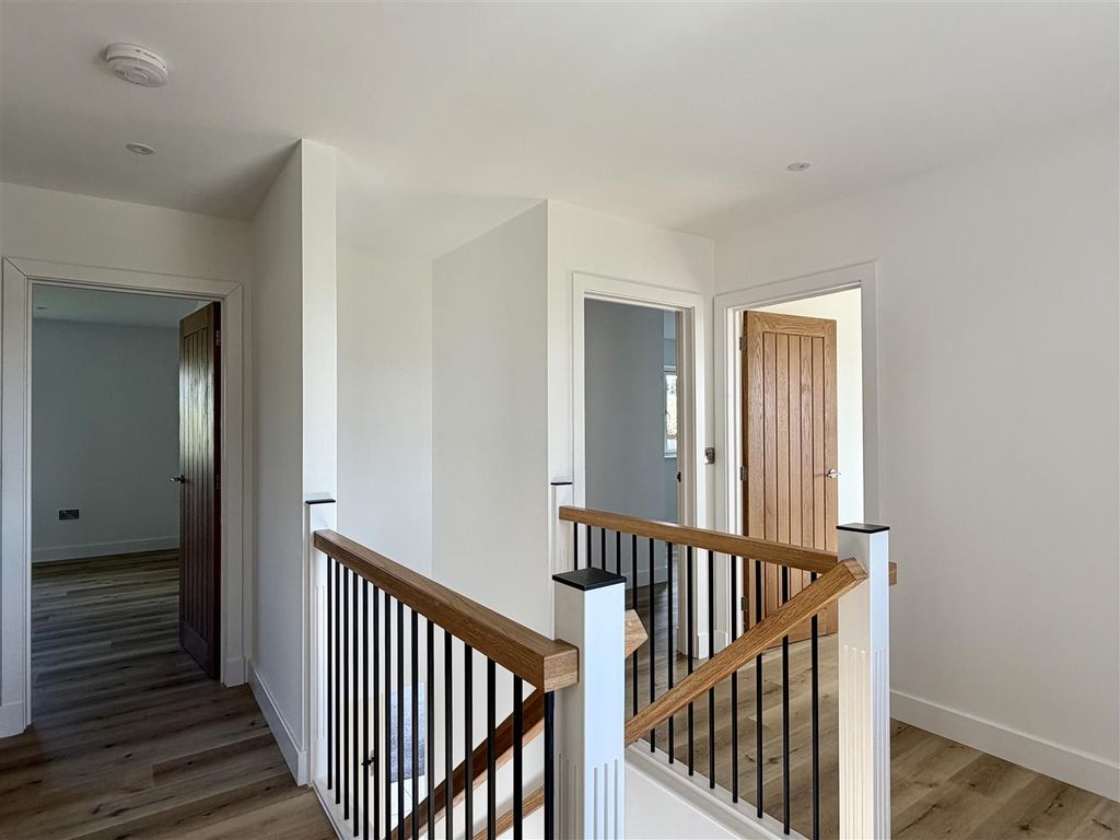 Additional image 10 of 4 bed property for saleColdwells Road, Holmer, Hereford HR1
