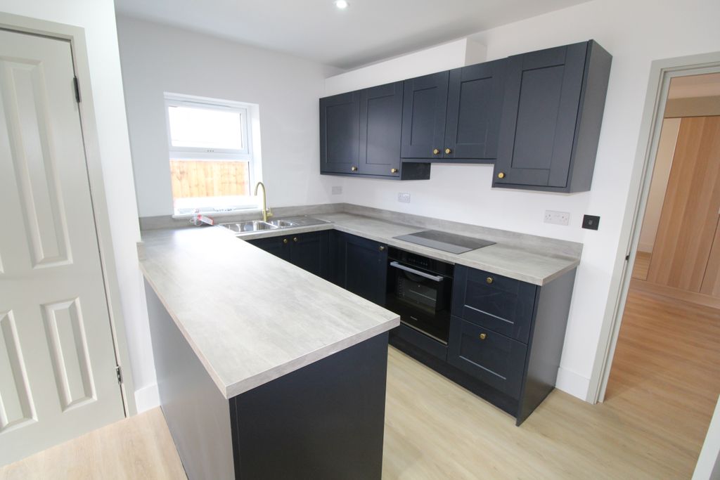 Property photo 3 of 10 Img_5842
