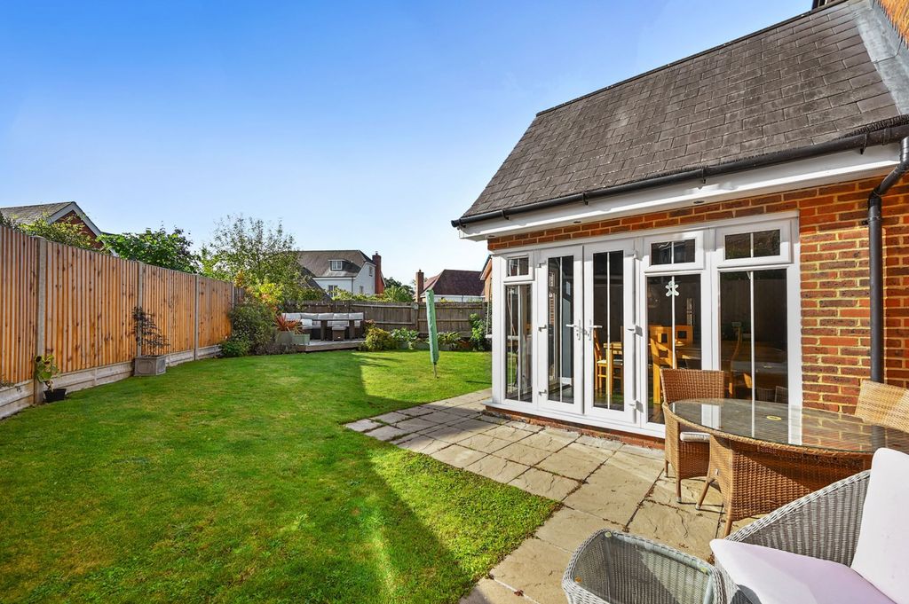 Property photo 1 of 30