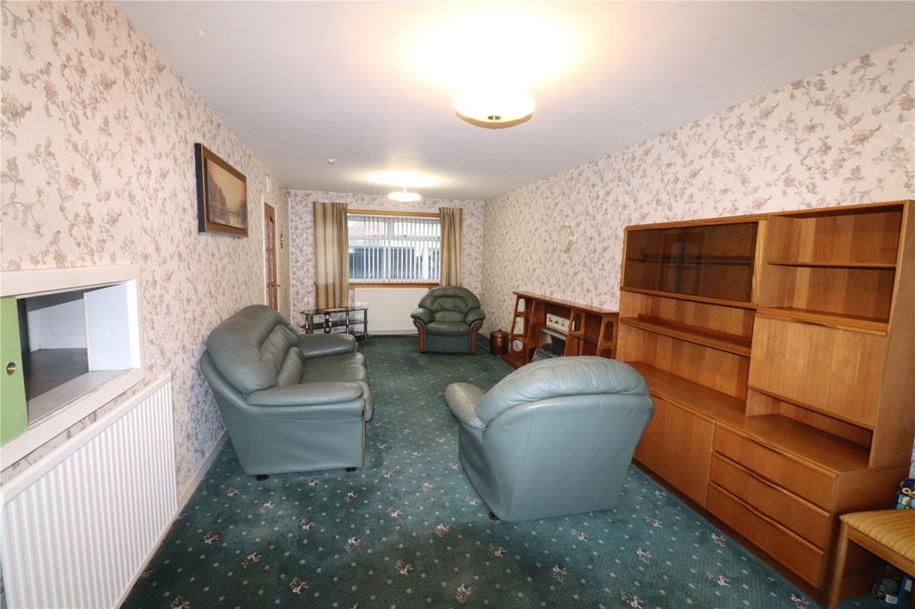 Property photo 3 of 21 Picture No. 05